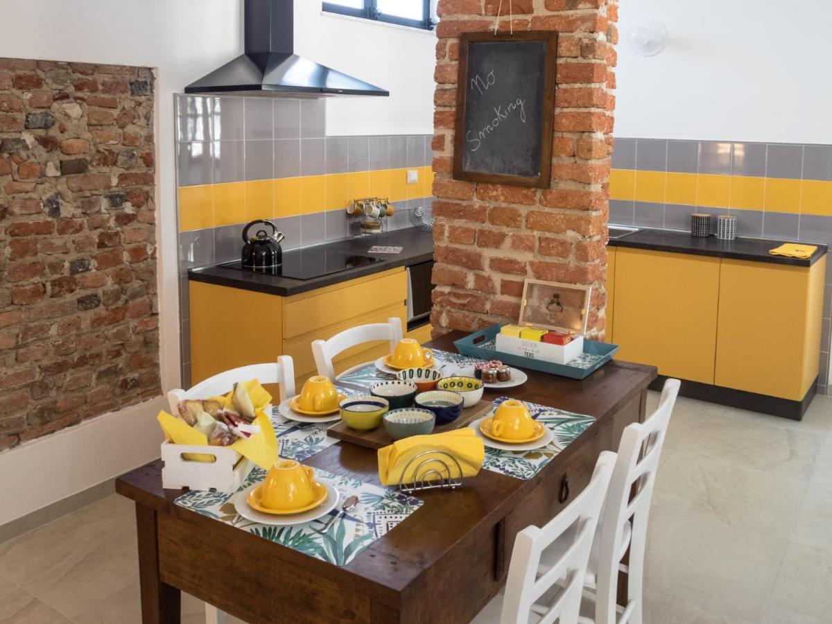 La Tintoria Suites Asti Zewnętrze zdjęcie