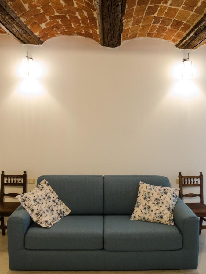 La Tintoria Suites Asti Zewnętrze zdjęcie